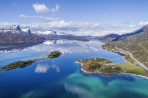 Unique holdiay home in spectacular Efjord